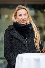 Gesundheitslandesrätin Juliane Bogner-Strauß betonte, dass die Impfung der größte Hoffnungsträger sei, um die dramatischen Auswirkungen des Corona-Virus zu bekämpfen. Gesundheitslandesrätin Juliane Bogner-Strauß betonte, dass die Impfung der größte Hoffnungsträger sei, um die dramatischen Auswirkungen des Corona-Virus zu bekämpfen.