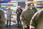 LH-Stv. Anton Lang, LH Hermann Schützenhöfer und Militärkommandant Heinz Zöllner (im Hintergrund v.l.) beim Truppenbesuch im Coronadienst im Dezember 2020. (Archivbild) © Bild: Land Steiermark/Foto Fischer; Verwendung bei Quellenangabe honorarfrei