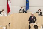 In seiner Rede betonte LH Schützenhöfer, dass die gemeinsame Verantwortung für das Land stets über allem stehen müsse. In seiner Rede betonte LH Schützenhöfer, dass die gemeinsame Verantwortung für das Land stets über allem stehen müsse.