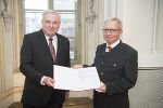 Facharzt Franz Zechner erhielt den Berufstitel Medizinalrat.