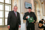 Bergbaubetriebsleiter a.D. Johann Friedrich erhielt ein Goldenes Ehrenzeichen des Landes Steiermark.