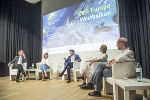 Drexler, Huber, Moderator Franz Neger, Wölfl und Bieber (v.l.) © Land Steiermark/Foto Fischer; Nutzung bei Quellenangabe honorarfrei Drexler, Huber, Moderator Franz Neger, Wölfl und Bieber (v.l.)