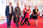 Präsident Peter Ritter, Stadtrat Kurt Hohensinner, Special-Olympics-Tanzpaar Daniel Hackl und Milena Del Fabro sowie Landesrätin Juliane Bogner-Strauß beim Empfang in der Aula der Alten Universität (v.l.)