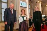 Mit dem Goldenen Ehrenzeichen wurde Josefa Kaufmann aus Kalsdorf, sie ist Sozialbegleiterin beim Verein „pro humanis“, ausgezeichnet.