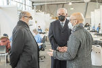 LH Schützenhöfer und Bischof Krautwaschl besuchten die Teststraße in der Grazer Messe.