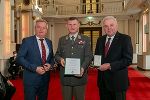 LH-Stv. Anton Lang, Franz Reißner,, LH Hermann Schützenhöfer (v.l) © LandSteiermark/ Robert Frankl, bei Quellenangabe honorarfrei LH-Stv. Anton Lang, Franz Reißner,, LH Hermann Schützenhöfer (v.l)