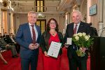 LH-Stv. Anton Lang, Gabriele Berg, LH Hermann Schützenhöfer (v.l) © LandSteiermark/ Robert Frankl, bei Quellenangabe honorarfrei LH-Stv. Anton Lang, Gabriele Berg, LH Hermann Schützenhöfer (v.l)