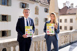 Europalandesrat Christopher Drexler und Bildungslandesrätin Juliane Bogner Strauß wollen mit FairStyria-Bildungsangeboten das Bewusstsein für Globale Verantwortung in der Steiermark verstärken. © Land Steiermark; bei Quellenangabe honorarfrei