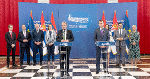Adrien Feix (Österreichisches Kulturforum Belgrad), Zoran Tadic (österreichischer Honorarkonsul in Novi Sad), StR Günter Riegler, LR Barbara Eibinger-Miedl, LR Christopher Drexler, Präsident Mirovic, Dragana Milosevic (Provinzsekretärin für Kultur) und Alexander Sofic (Provinzsekretär für Regionalentwicklung und Interregionale Kooperation) bei einer Pressekonferenz nach der Unterzeichnung des Partnerschaftsabkommens im Regierungsgebäude in Novi Sad. © LandSteiermark, bei Quellenangabe honorarfrei Adrien Feix (Österreichisches Kulturforum Belgrad), Zoran Tadic (österreichischer Honorarkonsul in Novi Sad), StR Günter Riegler, LR Barbara Eibinger-Miedl, LR Christopher Drexler, Präsident Mirovic, Dragana Milosevic (Provinzsekretärin für Kultur) und Alexander Sofic (Provinzsekretär für Regionalentwicklung und Interregionale Kooperation) bei einer Pressekonferenz nach der Unterzeichnung des Partnerschaftsabkommens im Regierungsgebäude in Novi Sad.