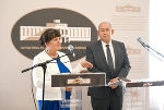 LT-Präs. Manuela Khom mit Istvan Pasztor (Präsident der Versammlung der Provinz Vojvodina). © LandSteiermark, bei Quellenangabe honorarfrei LT-Präs. Manuela Khom mit Istvan Pasztor (Präsident der Versammlung der Provinz Vojvodina).