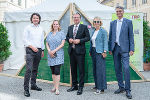 FairStyria-Tag in Graz: Abteilungsleiter Patrick Schnabl, LAbg. Veronika Nitsche, LR Christopher Drexler, LAbg. Alexandra Pichler-Jessenko, Superintendent Wolfgang Rehner (v.l.). © Land Steiermark/Robert Binder; Verwendung bei Quellenangabe honorarfrei