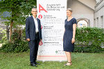 Behindertenanwalt Siegfried Suppan und Monika Klaffenböck präsentierten heute gemeinsam den aktuellen Tätigkeitsbericht © Foto: Land Steiermark/Binder; bei Quellenangabe honorarfrei Behindertenanwalt Siegfried Suppan und Monika Klaffenböck präsentierten heute gemeinsam den aktuellen Tätigkeitsbericht