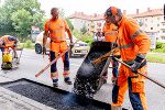 Die Sommerhitze ist im Straßenerhaltungsdienst eine Herausforderung