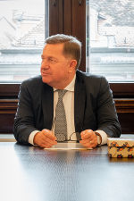 Landesrat Werner Amon sieht Handlungsbedarf in Sachen Elementarpädagogik. © LandSteiermark/Binder, bei Quellenangabe honorarfrei Landesrat Werner Amon sieht Handlungsbedarf in Sachen Elementarpädagogik.