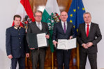 Landespolizeidirektor Gerald Ortner, Landeshauptmann Christopher Drexler, Innenminister Gerhard Karner, Landeshauptmann-Stellvertreter Anton Lang (v.l.). © LandSteiermark/Binder, bei Quellenangabe honorarfrei Landespolizeidirektor Gerald Ortner, Landeshauptmann Christopher Drexler, Innenminister Gerhard Karner, Landeshauptmann-Stellvertreter Anton Lang (v.l.).