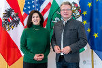 Botschafterin Victoria Reggie Kennedy und LH Christopher Drexler © Land Steiermark/ Binder Botschafterin Victoria Reggie Kennedy und LH Christopher Drexler