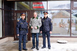 LH Christopher Drexler mit dem Kommandant der PI Schladming, Gerhard Pitzer und Bezirkspolizeikommandant Siegmund Schnabl © Land Steiermark LH Christopher Drexler mit dem Kommandant der PI Schladming, Gerhard Pitzer und Bezirkspolizeikommandant Siegmund Schnabl