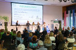 Podiumsdiskussion beim „Equal Care Day“ am Steiermarkhof in Graz. © Land Steiermark/Robert Binder; Verwendung bei Quellenangabe honorarfrei