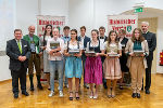 Gewinnerinnen und Gewinner der Wartinger-Medaille von der Privatmittelschule Schulschwestern Graz.