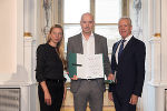 Ehrung von Sportlerinnen und Sportlern in der Aula der Alten Universität: Juliane Bogner-Strauß, Andreas Hebenstreit, Gerhard Widmann