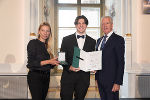 Ehrung von Sportlerinnen und Sportlern in der Aula der Alten Universität: Juliane Bogner-Strauß, Maximilian Varetza, Gerhard Widmann