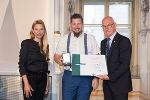 Ehrung von Sportlerinnen und Sportlern in der Aula der Alten Universität: Juliane Bogner-Strauß, Michael Grill, Stefan Herker