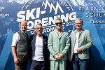 Mathias Schattleitner (Geschäftsführer Region Schladming-Dachstein), Klaus Leutgeb (Leutgeb Entertainment), Robbie Williams, LH Christopher Drexler