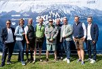 Klaus Leutgeb (Leutgeb Entertainment), LR Eibinger-Miedl, Mathias Schattleitner (Region Schladming Dachstein), Georg Bliem (Planai und Hochwurzen), Robbie Williams im Schladminger, Klaus Hofstätter (Hauser Kaibling), LH Drexler, Daniel Berchthaller (Reiteralm), Michael Feiertag (STG)