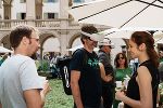 Mittels VR-Brillen kann man sich beim "Markt der Artenvielfalt" auf einen Streifzug durch das Wildnisgebiet begeben. © Naturparke Steiermark; Verwendung bei Quellenangabe honorarfrei Mittels VR-Brillen kann man sich beim "Markt der Artenvielfalt" auf einen Streifzug durch das Wildnisgebiet begeben.