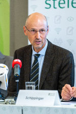Primar Vinzenz Stepan (Elisabethinen) © Land Steiermark/Robert Binder; Verwendung bei Quellenangabe honorarfrei Primar Vinzenz Stepan (Elisabethinen)