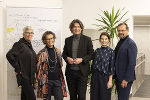 Gaben gemeinsam den Startschuss für die Fokusgruppen zur Kulturstrategie: Sandra Kocuvan, Heidrun Primas, Patrick Schnabl, Gerlinde Schiestl-Reif und Werner Schrempf (v.l.) © Foto: Nikola Milatovic, bei Quellenangabe honorafrei Gaben gemeinsam den Startschuss für die Fokusgruppen zur Kulturstrategie: Sandra Kocuvan, Heidrun Primas, Patrick Schnabl, Gerlinde Schiestl-Reif und Werner Schrempf (v.l.)