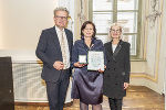 LH Christopher Drexler und 2. LT-Präs. Gabriele Kolar mit Gerhild Paukovitsch-Jandl. © Foto: Land Steiermark/Foto Fischer; bei Quellenangabe honorarfrei LH Christopher Drexler und 2. LT-Präs. Gabriele Kolar mit Gerhild Paukovitsch-Jandl.