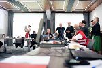 LH Christopher Drexler besuchte den Stützpunkt der Einsatzorganisationen, die für den sicheren Ablauf des Narzissenfestes sorgen.