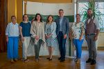 Schulterschluss für eine gewaltfreie Steiermark: KO Claudia Klimt-Weithaler, LAbg. Veronika Nitsche, LAbg. Helga Ahrer, LR Doris Kampus, LAbg. Stefan Hermann, LAbg. Maria Skazel und LAbg. Robert Reif (v.l.)