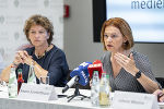 Pressekonferenz zum Thema Hochwasserschutz mit LR Ursula Lackner und LR Simone Schmiedtbauer (v.l.) im Medienzentrum Steiermark. © Land Steiermark/Robert Binder; Verwendung bei Quellenangabe honorarfrei Pressekonferenz zum Thema Hochwasserschutz mit LR Ursula Lackner und LR Simone Schmiedtbauer (v.l.) im Medienzentrum Steiermark.