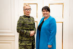 LH-Stv. Manuela Khom begrüßte die litauische Botschafterin Lina Rukštelienė (l.) in der Grazer Burg. © Land Steiermark/Streibl; bei Quellenangabe honorarfrei