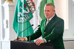 Landeshauptmann Mario Kunasek bedankte sich bei den Blasmusikerinnen und Blasmusikern der Steiermark für die Freude, die sie den Menschen bereiten.