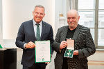 Wichtiger Impulsgeber der zeitgenössischen Malerei: Ernst Posch © Land Steiermark/Robert Binder; Verwendung bei Quellenangabe honorarfrei Wichtiger Impulsgeber der zeitgenössischen Malerei: Ernst Posch