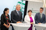 Pressekonferenz nach dem Sicherheitsbeirat: Bildungsdirektorin Elisabeth Meixner, LH Mario Kunasek, LH-Stv. Manuela Khom und LR Stefan Hermann (v.l.) © Land Steiermark/Robert Binder; Verwendung bei Quellenangabe honorarfrei